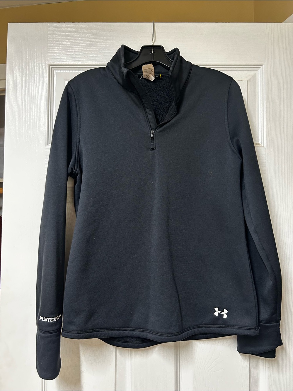 Under Armour Women's Black Half-Zip Pullover